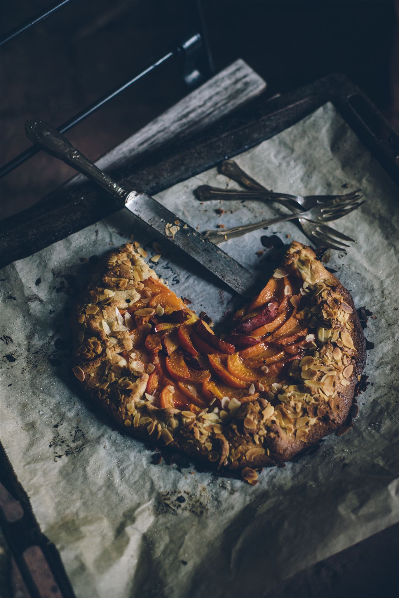 Gefühle für die es Rezepte gibt Marillen-Galette mit Lavendel