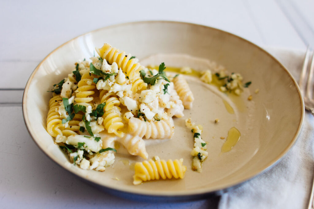 Cremige Blumenkohl Pasta vegan