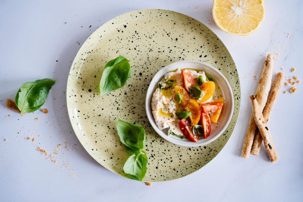 Ricotta Dip mit Zitrone und Kräutern
