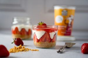 Erdbeer-Keks Topfendessert