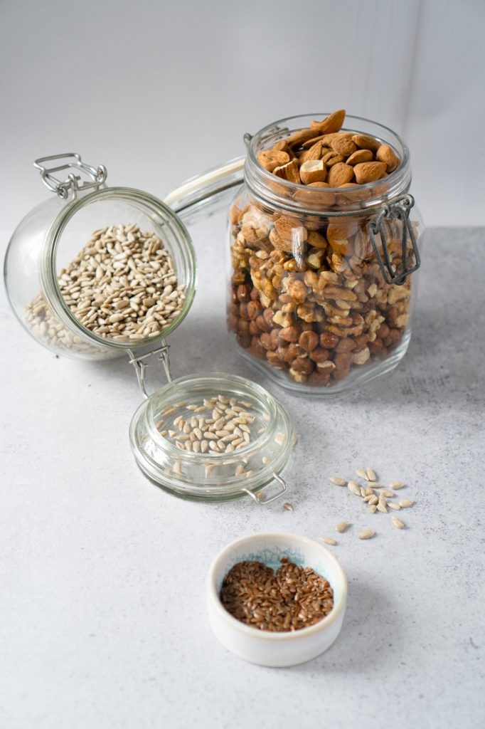 Nüsse, Kerne und Saaten